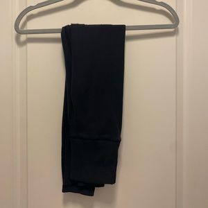 Black ribbed leggings